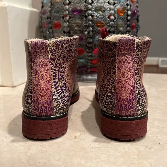Neefs Night Glow Painted Ombre Paisley Ankle Boots Womens Size 37 US 6.5-7 - Picture 5 of 9